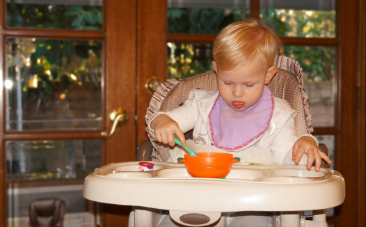 How to Teach Your Child Self Feeding